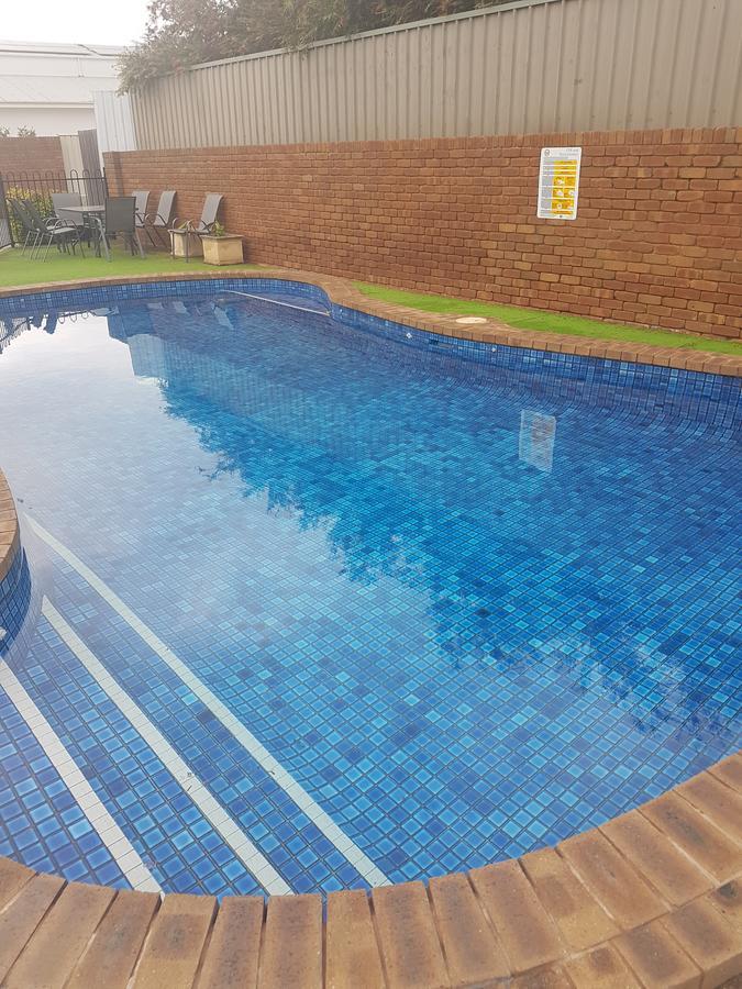 Fountain Court Motor Inn Albury Exterior foto